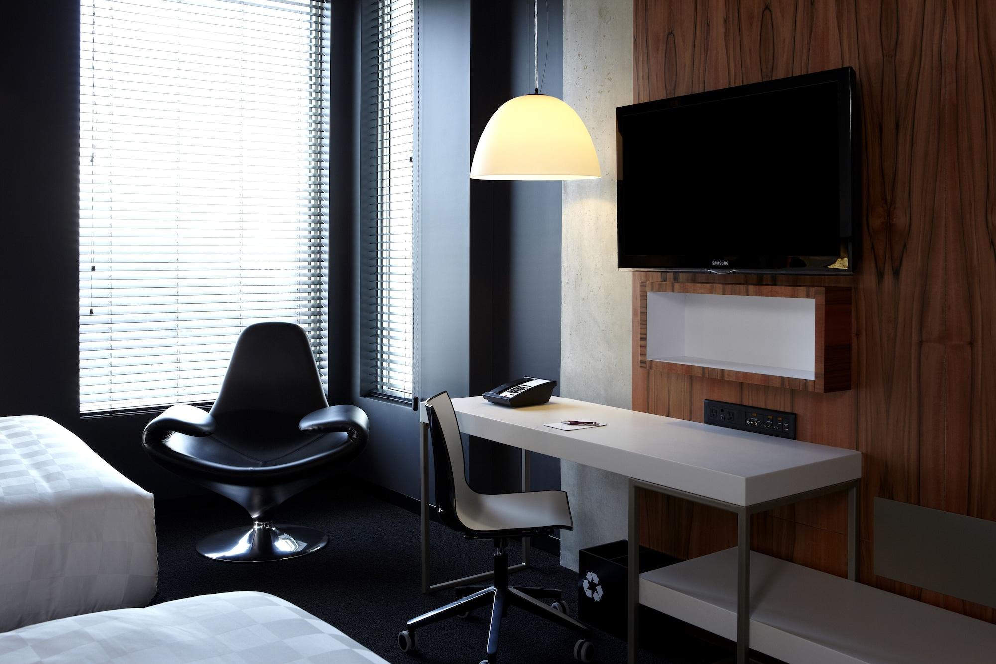 Alt Hotel Halifax Airport Enfield Esterno foto