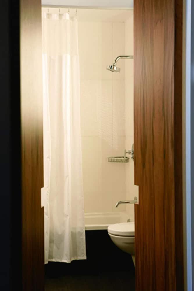 Alt Hotel Halifax Airport Enfield Esterno foto