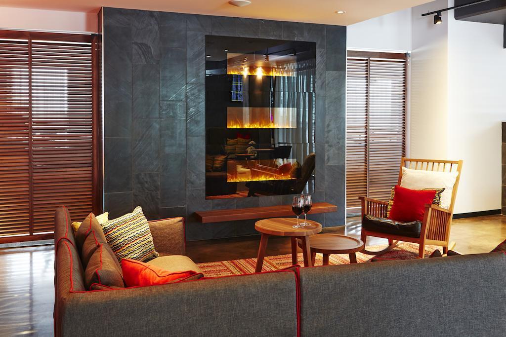 Alt Hotel Halifax Airport Enfield Esterno foto