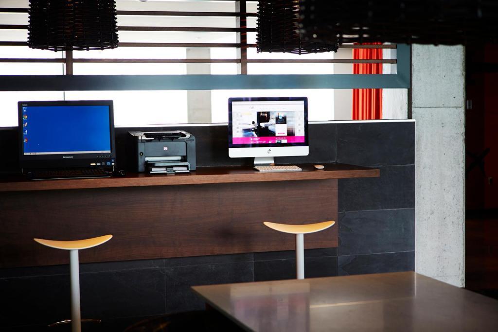 Alt Hotel Halifax Airport Enfield Esterno foto